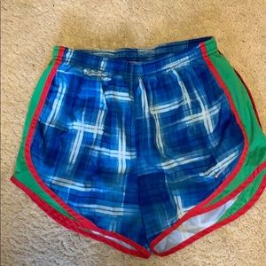 Women’s Nike Tempo Shorts - Small